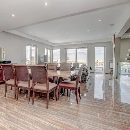 Luxurious 3 Bedroom With A Pool In * Siggiewi